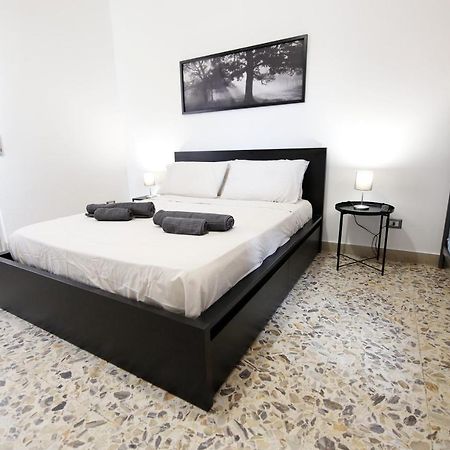 Apartment Holiday Катания Экстерьер фото