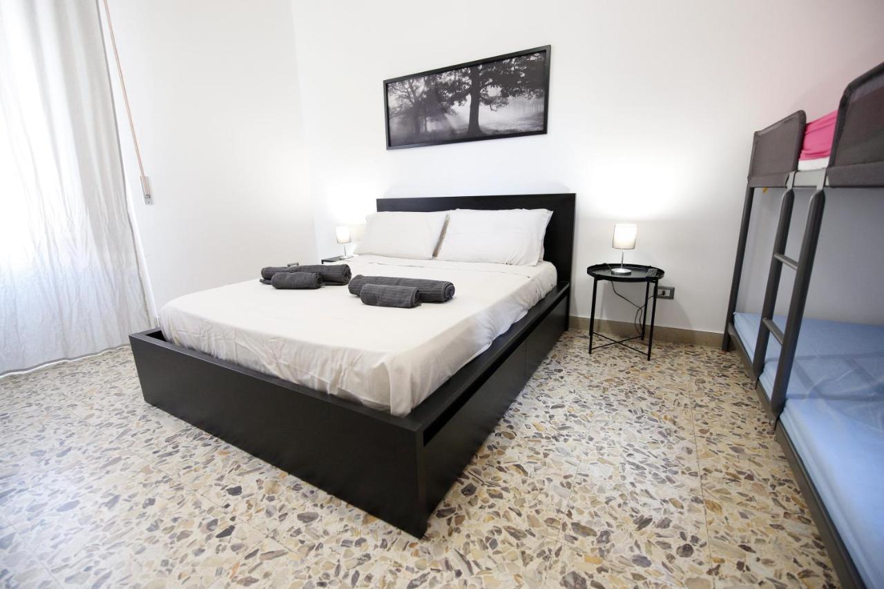 Apartment Holiday Катания Экстерьер фото