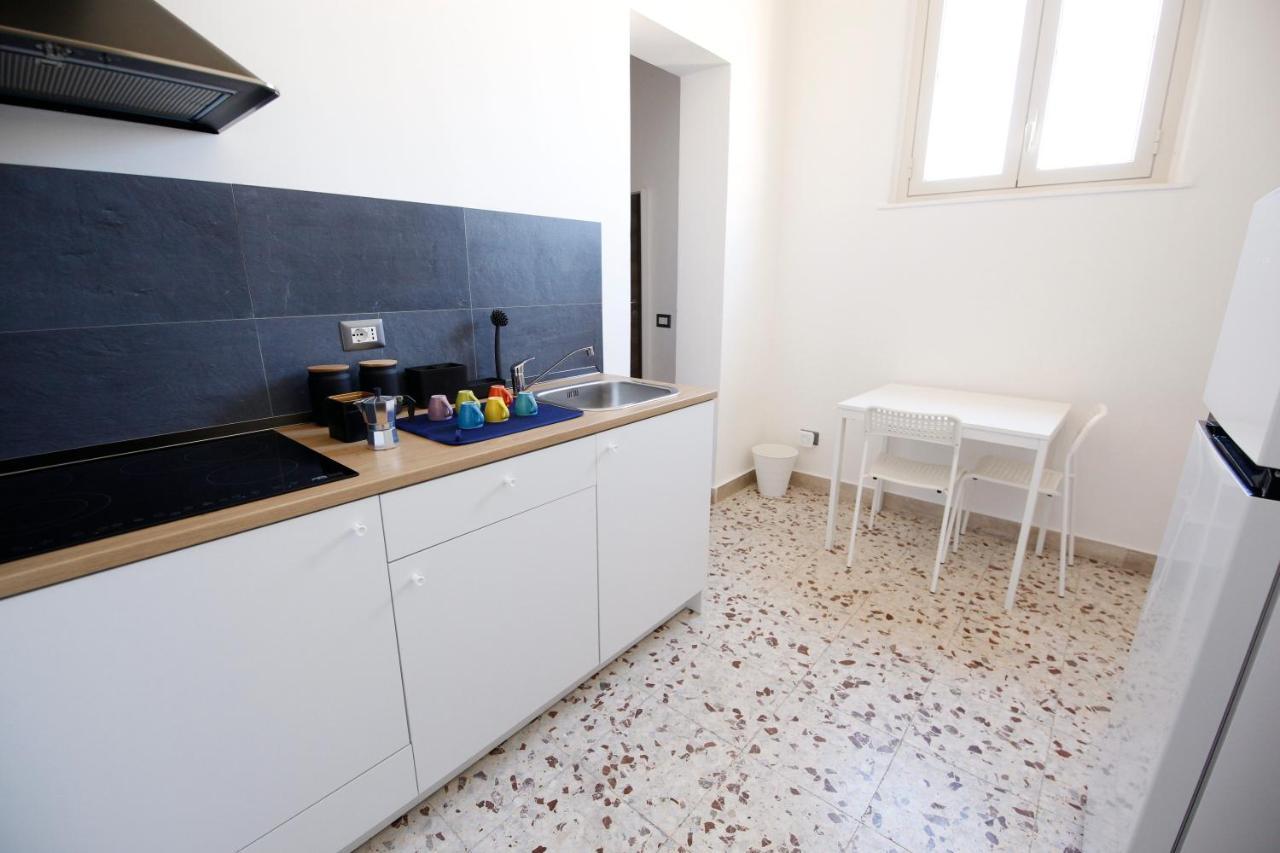 Apartment Holiday Катания Экстерьер фото